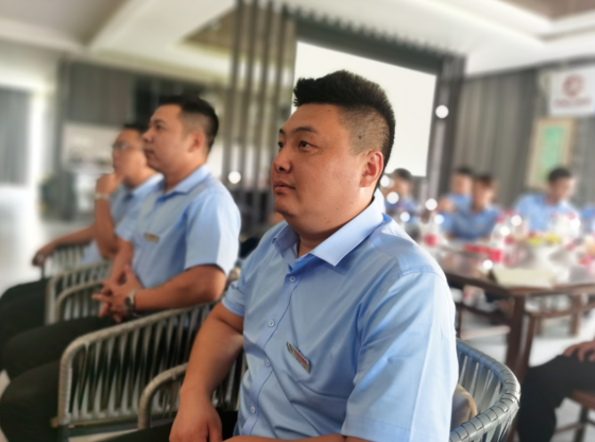 【在一起，更精彩】